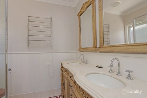 Property photo of 225 Woodside Street Doubleview WA 6018