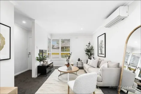 Property photo of 13/7-9 Park Crescent Williamstown North VIC 3016