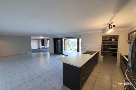 17 Lou Fisher Pl, Muswellbrook, NSW 2333