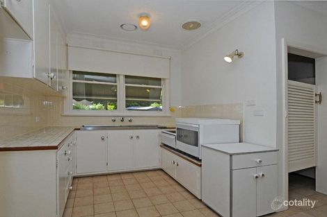 Property photo of 14 Shaylor Court Greensborough VIC 3088