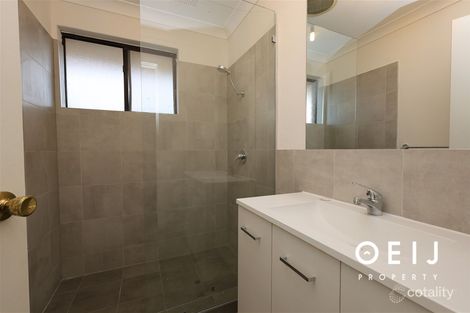 Property photo of 2 Labyrinth Way South Lake WA 6164