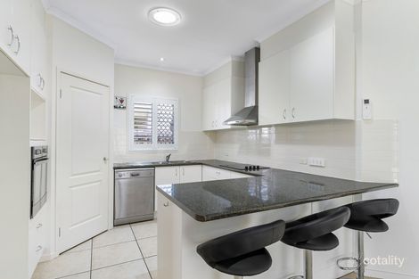 Property photo of 16 Riveroak Way Sippy Downs QLD 4556