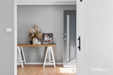 Property photo of 9 Joss Close Singleton Heights NSW 2330