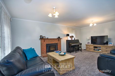 Property photo of 45 Elaine Avenue Alfredton VIC 3350