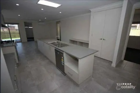 Property photo of 55 Carmen Road Point Cook VIC 3030
