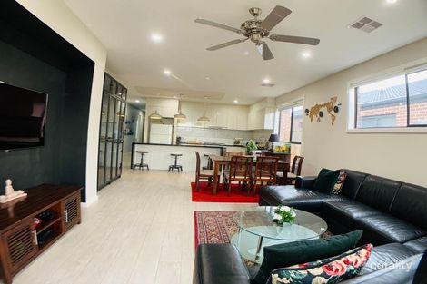 92 Stettler Bvd, Mickleham, VIC 3064