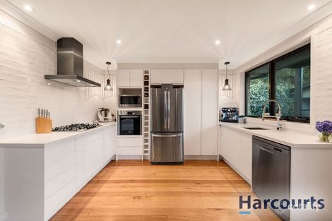 Property photo of 15 Heswall Court Wantirna VIC 3152