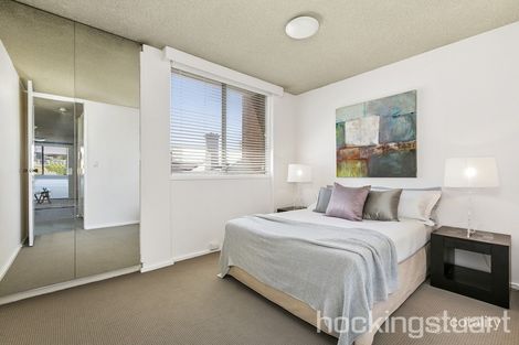 Property photo of 21/3 Alfred Square St Kilda VIC 3182