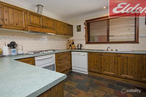 Property photo of 48 Waratah Way Wodonga VIC 3690