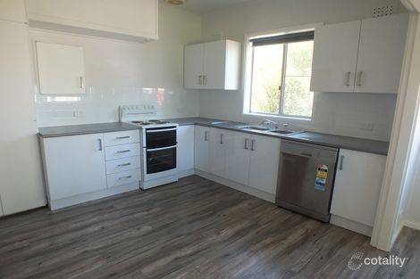 Property photo of 18 Miro Street Young NSW 2594