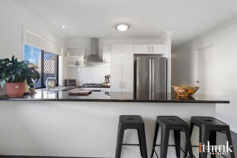 Property photo of 1/5 Shannon Street Redbank Plains QLD 4301