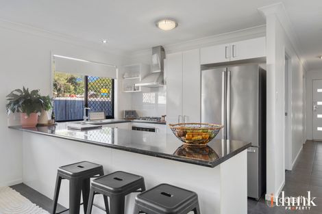 Property photo of 1/5 Shannon Street Redbank Plains QLD 4301