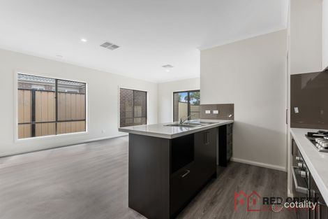 Property photo of 2/10 Marlo Drive Harkness VIC 3337