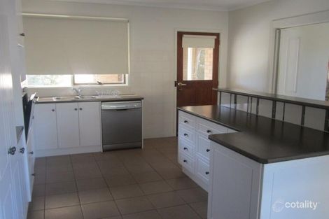 Property photo of 24 Ridgeway Crescent Kennington VIC 3550