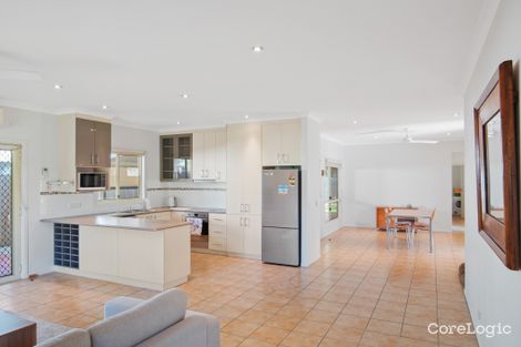 Property photo of 14 Sunset Drive Agnes Water QLD 4677