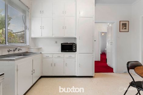 Property photo of 11 Wirraway Court Ashburton VIC 3147
