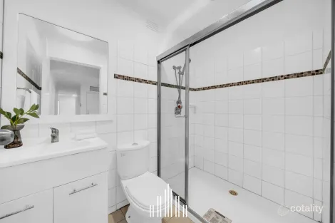 Property photo of 34 Elmbank Drive Keysborough VIC 3173