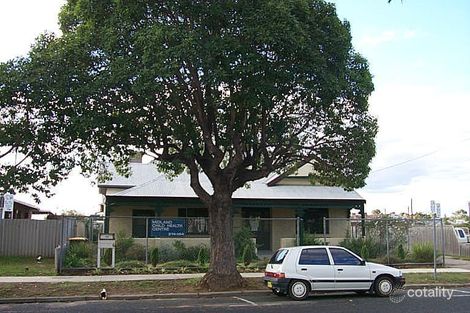 8 The Avenue, Midland, WA 6056