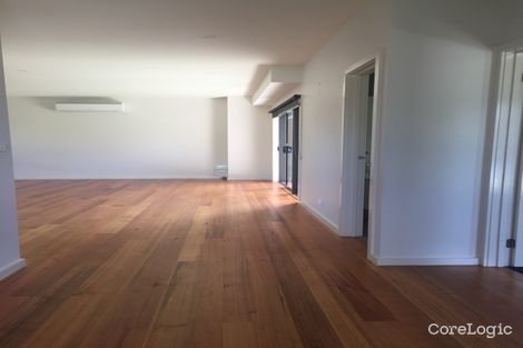 Property photo of 76 Hargreaves Crescent Braybrook VIC 3019