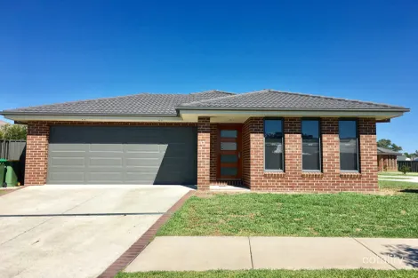 1/232 Rivergum Dr, East Albury, NSW 2640
