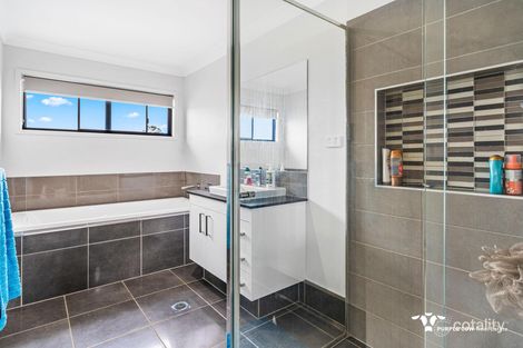 Property photo of 34 Stradbroke Crescent Springfield Lakes QLD 4300