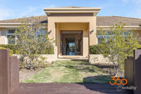 Property photo of 72 Roxburghe Drive The Vines WA 6069