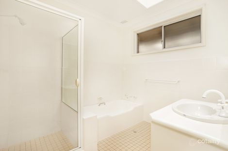 Property photo of 15 Invermore Close Wallsend NSW 2287