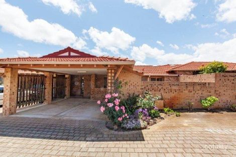 24/22 Fantail Dr, Bibra Lake, WA 6163