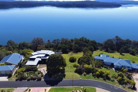 22 Stingray Pnt, Mallacoota, VIC 3892
