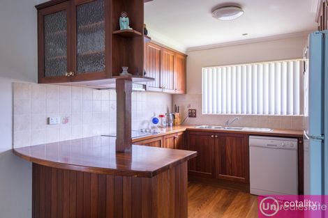 Property photo of 2/19 Fleming Close Coffs Harbour NSW 2450