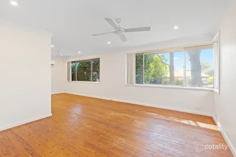 Property photo of 6 Marsden Avenue Elderslie NSW 2570