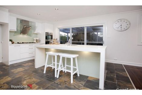 Property photo of 5 Gary Court Croydon VIC 3136