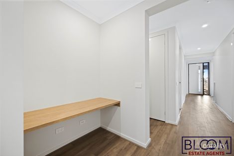 Property photo of 8 Mainland Way Werribee VIC 3030