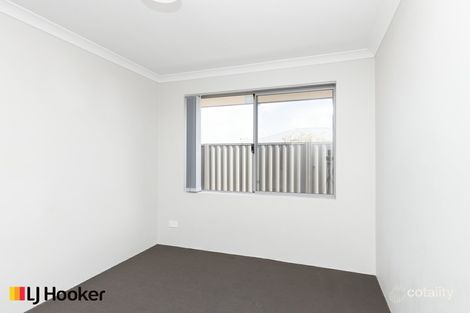 Property photo of 24 Elderflower Street Treeby WA 6164