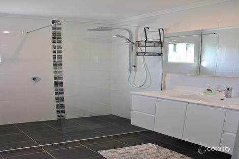 Property photo of 27 Swan Street Dalby QLD 4405