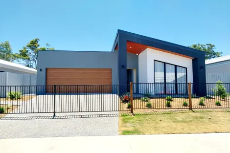 Property photo of 75 Ashwood Circuit Chambers Flat QLD 4133
