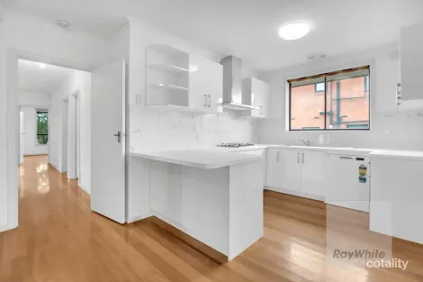 Property photo of 48 Taunton Drive Bundoora VIC 3083