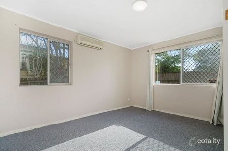 Property photo of 258 Ekibin Road East Tarragindi QLD 4121