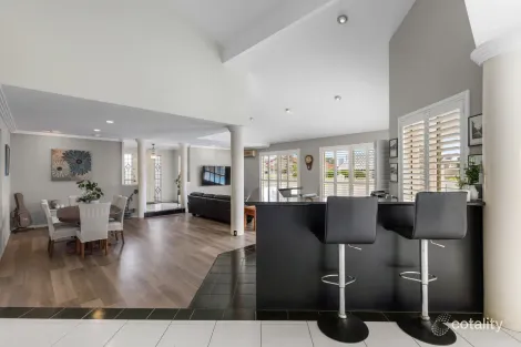 Property photo of 59 Pintail Crescent Burleigh Waters QLD 4220