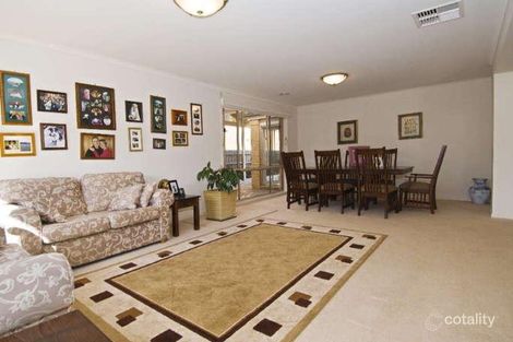 Property photo of 17 Killarney Ridge Greensborough VIC 3088