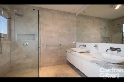 Property photo of 17 Beckwith Avenue Alphington VIC 3078