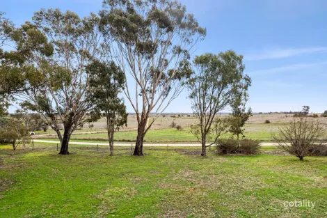 Flood St, Clunes, VIC 3370