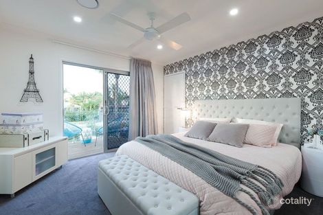 Property photo of 7 Alvarado Court Broadbeach Waters QLD 4218