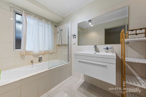 Property photo of 14 Granite Way Delahey VIC 3037