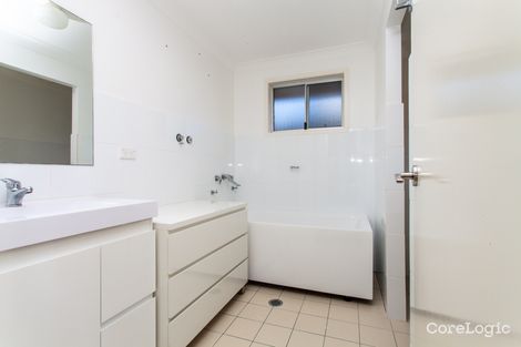 Property photo of 2/32 Roberts Avenue Barrack Heights NSW 2528