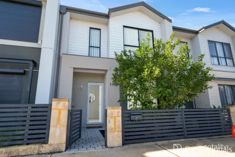 130 Hancock Ave, Aveley, WA 6069