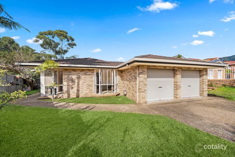 17 Hutchinson Dr, Balgownie, NSW 2519