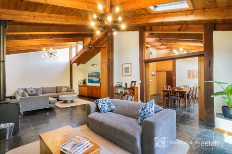 Property photo of 7 Drew Court Beechworth VIC 3747