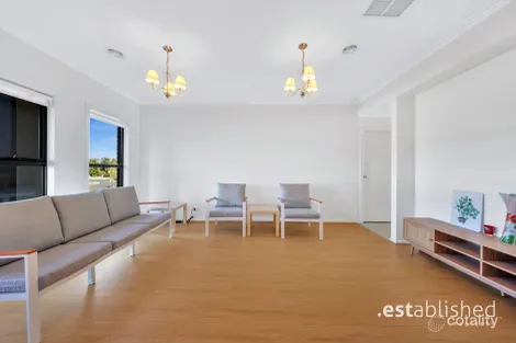 Property photo of 2 Balfour Close Point Cook VIC 3030