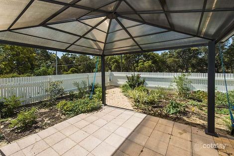 Property photo of 60 Meloway Drive Maida Vale WA 6057